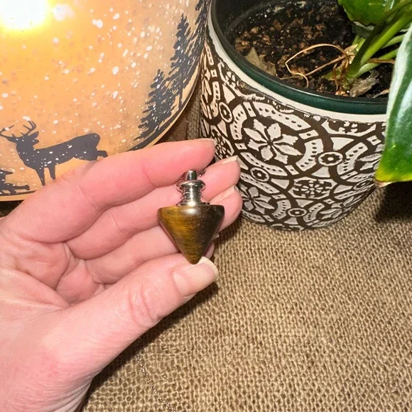 Tigers Eye Pendulum - Picture 3 of 3